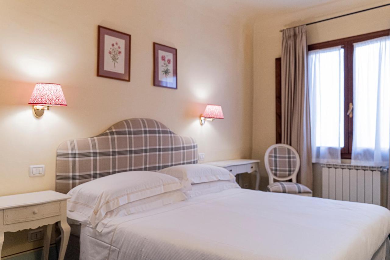 Casa Uffizi Xiii Century Tower House Boutique Gasthof 2*